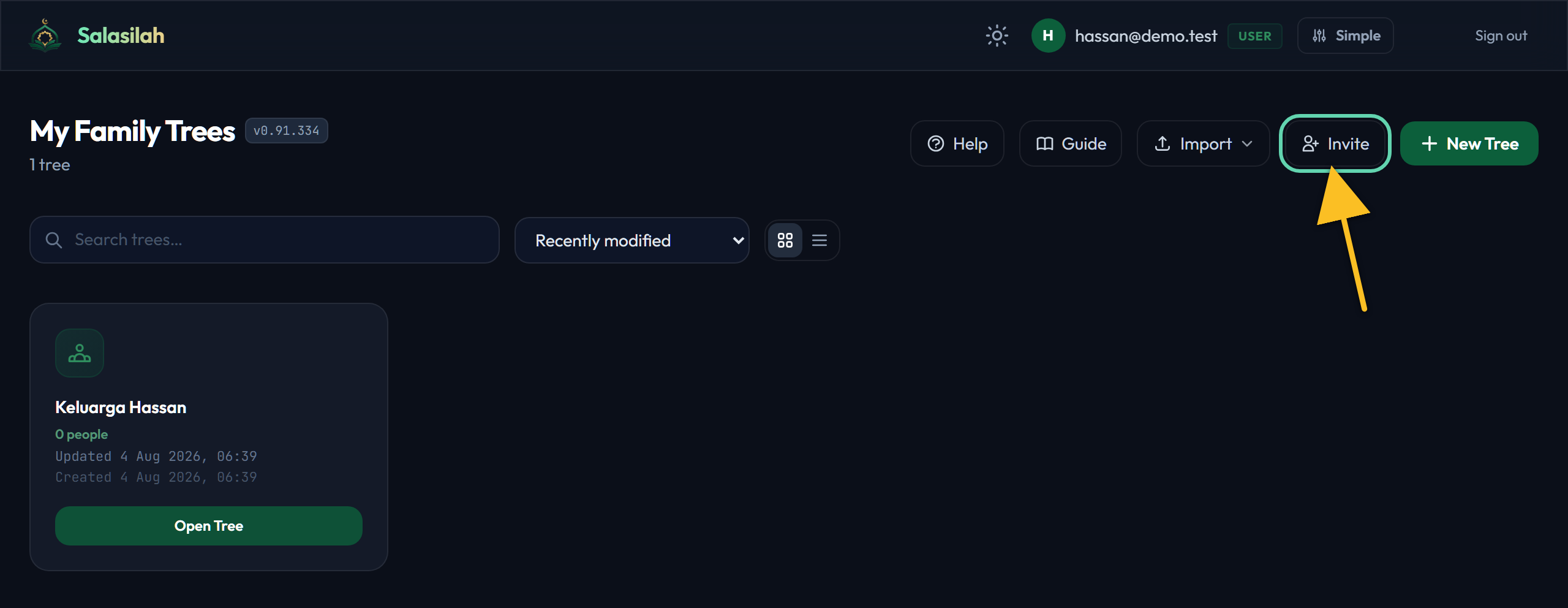 The Invite button in the dashboard toolbar